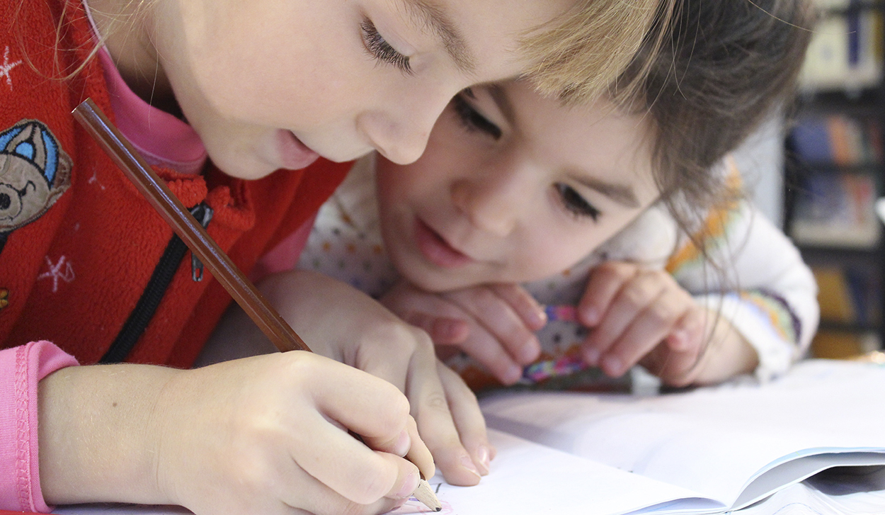 Ayuda a tus hijos a aprender a ahorrar dinero